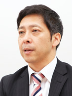 権田裕一 氏