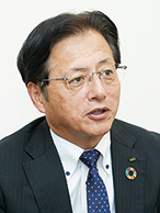 坪井 正志 氏