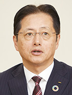 坪井正志氏