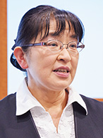 白石涼子 氏